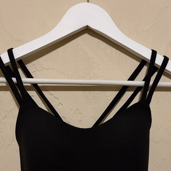 lululemon Like A Cloud Long Line Ribbed Bra. Worn Once. No Signs of Wear! - Picture 4 of 8